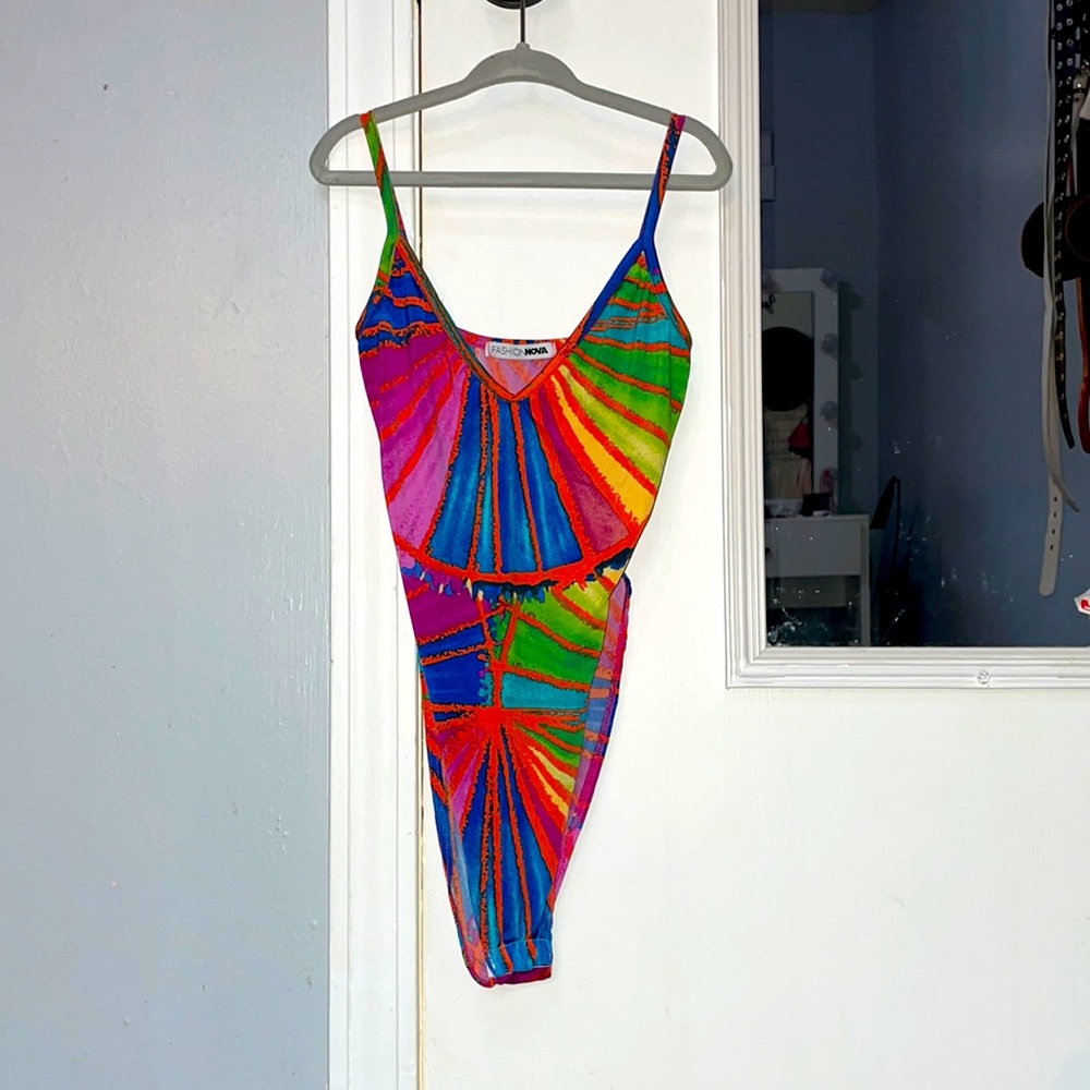FASHONNOVA body suit